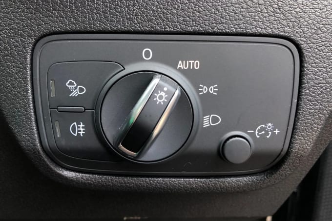2021 Audi Q2