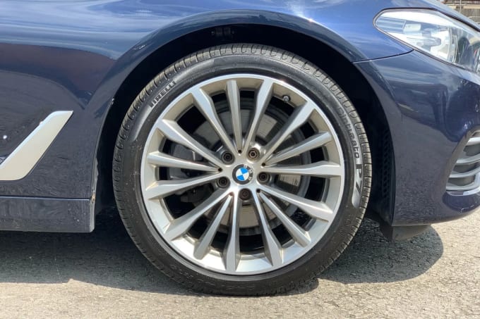 2017 BMW 5 Series