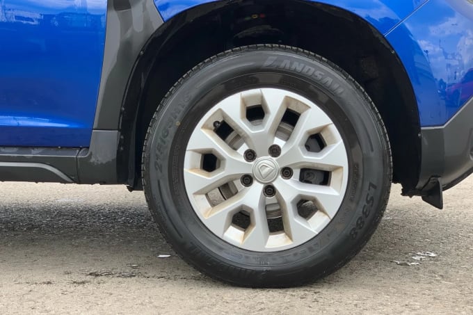 2022 Dacia Duster