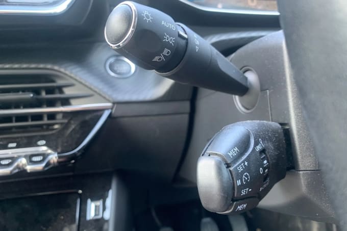 2020 Peugeot 208