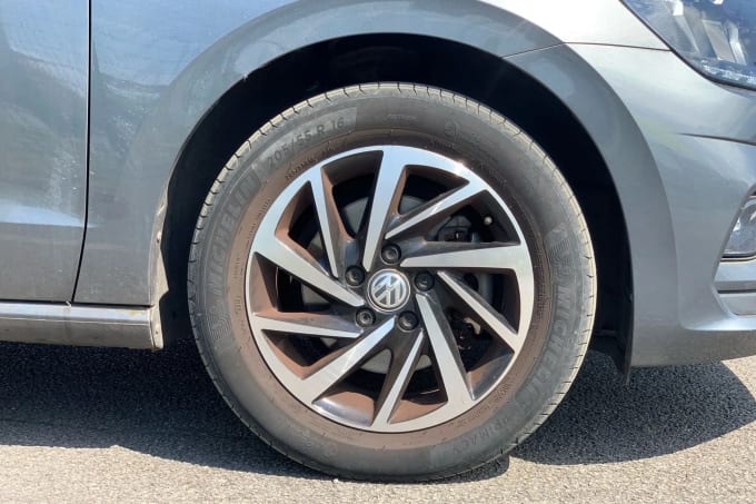 2019 Volkswagen Golf Sv