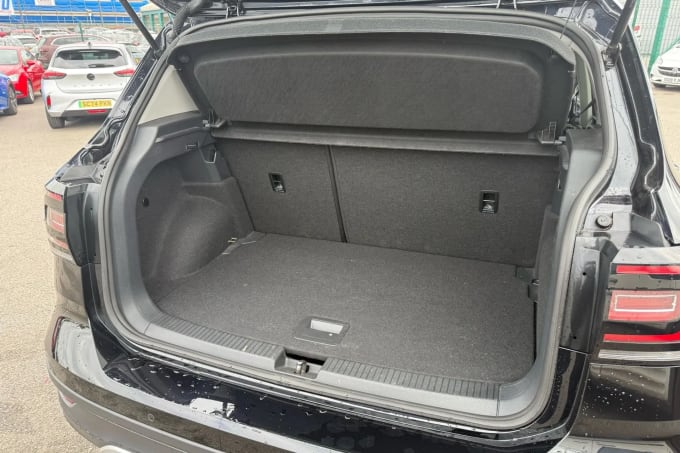 2022 Volkswagen T-cross