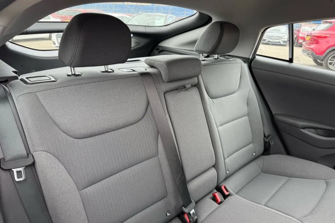 2022 Hyundai Ioniq
