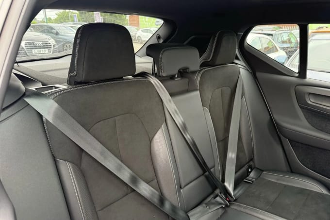 2020 Volvo Xc40