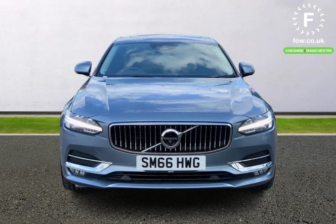 2016 Volvo S90