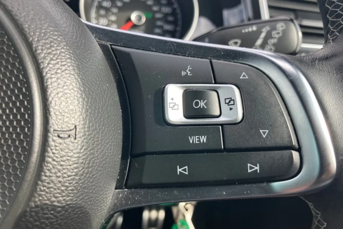 2020 Volkswagen Golf