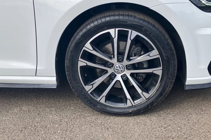 2020 Volkswagen Golf