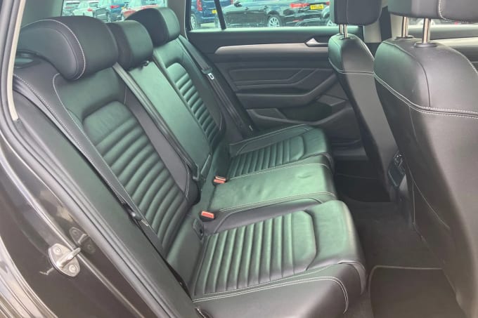 2022 Volkswagen Passat