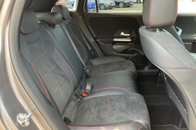 2021 Mercedes-benz Gla