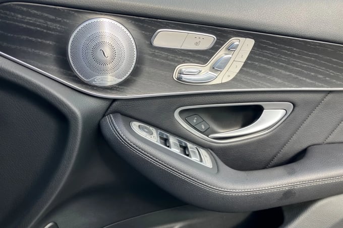 2017 Mercedes-benz Glc