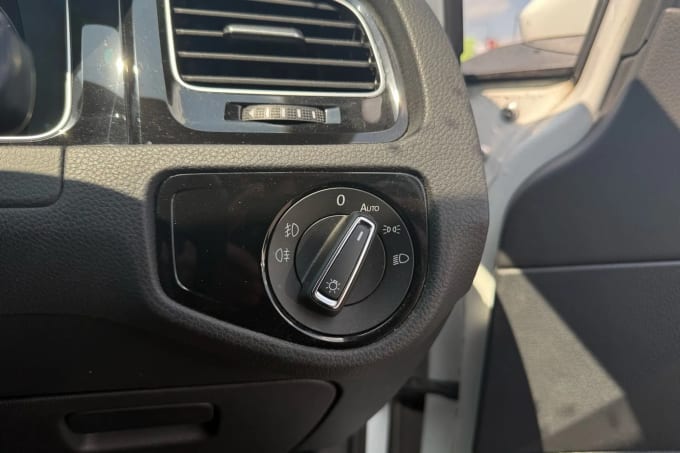 2018 Volkswagen Golf