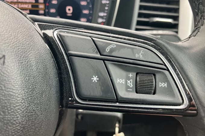 2021 Audi A1