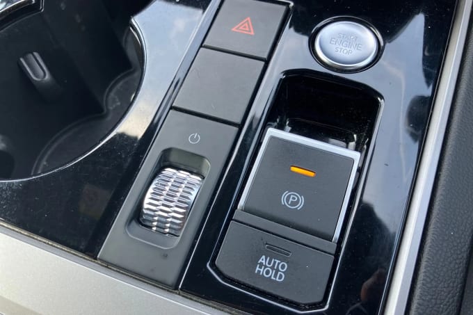 2019 Volkswagen Touareg