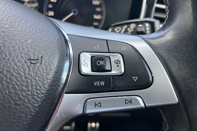 2019 Volkswagen Touareg