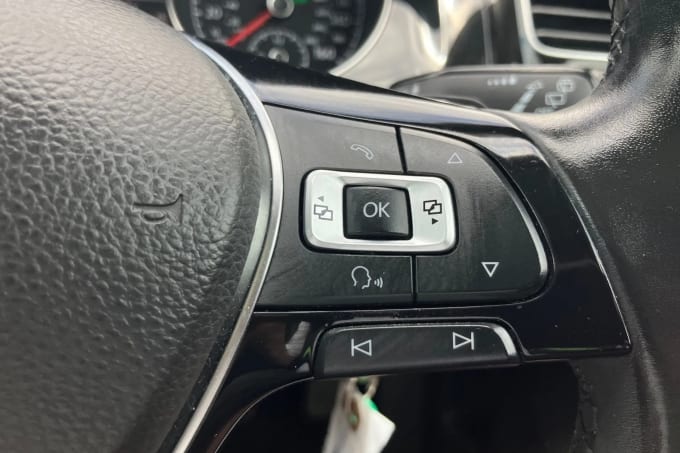 2016 Volkswagen Golf