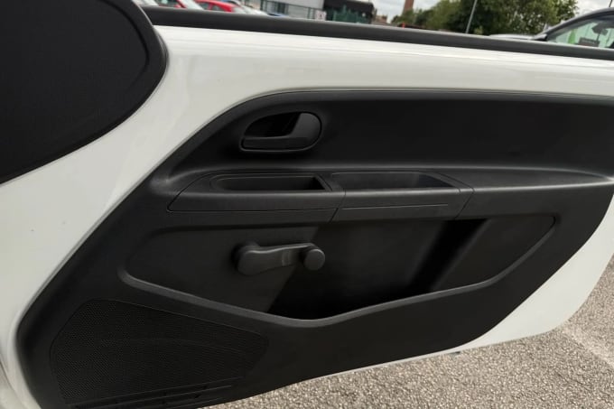 2015 Volkswagen Up