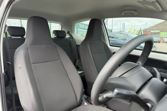 2015 Volkswagen Up