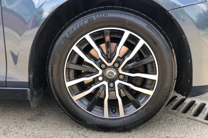 2018 Volvo V40