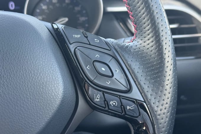 2021 Toyota C-hr