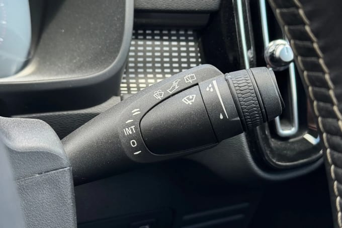 2020 Volvo Xc40