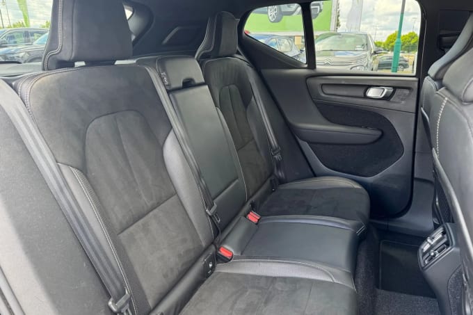 2020 Volvo Xc40