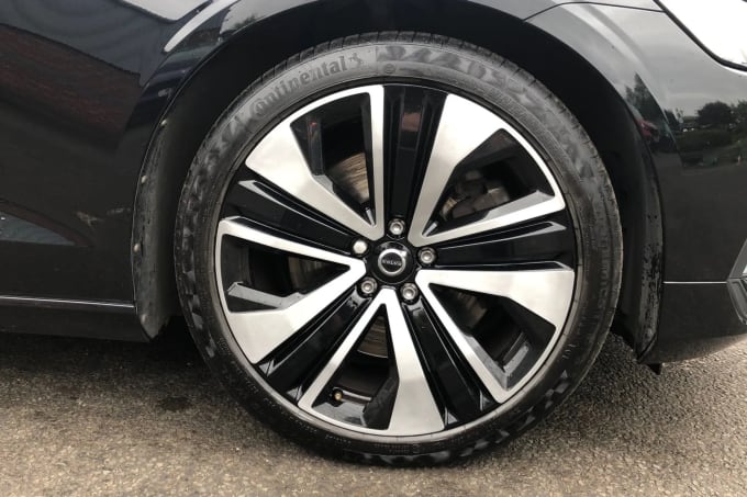 2020 Volvo S60