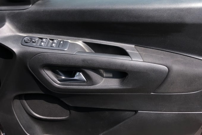 2022 Vauxhall Combo Life