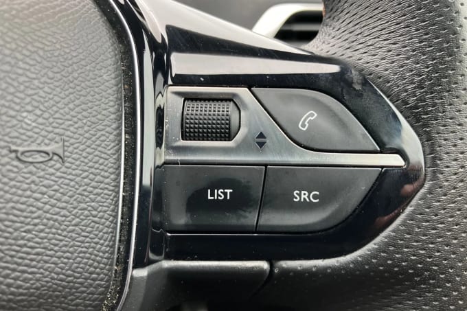 2021 Peugeot 3008