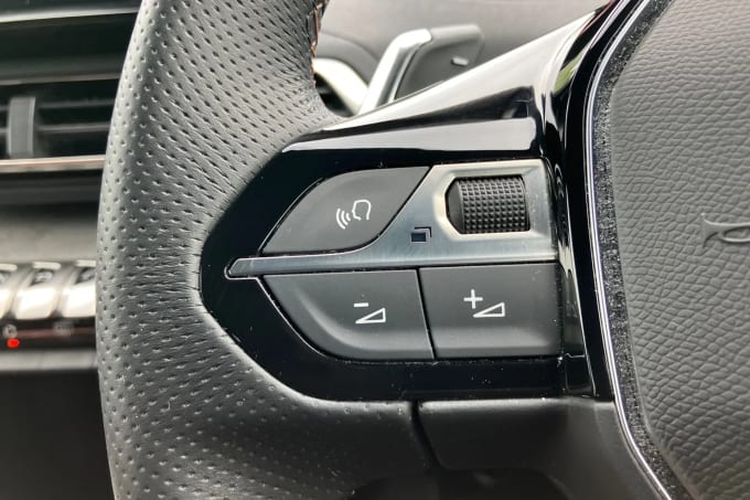 2022 Peugeot 3008