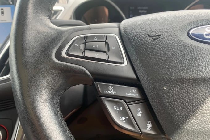 2017 Ford Grand C-max
