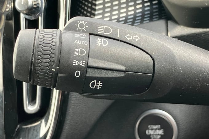 2020 Volvo Xc40