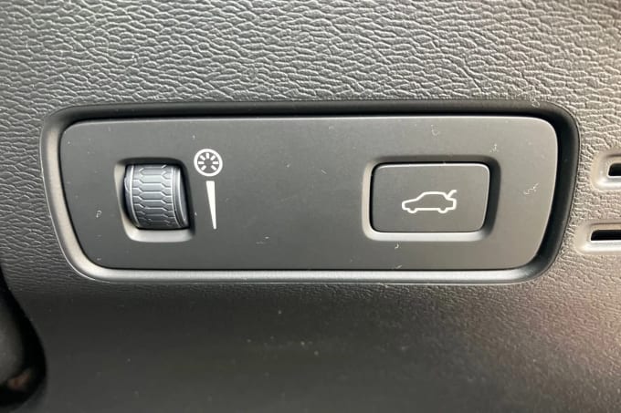 2020 Volvo Xc40