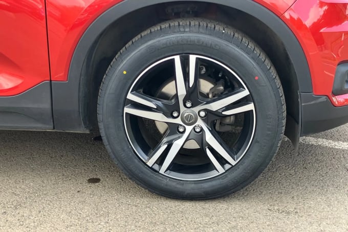2020 Volvo Xc40
