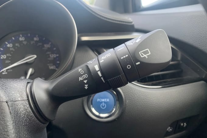 2022 Toyota C-hr