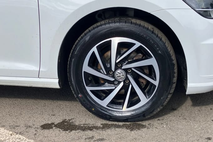 2019 Volkswagen Golf