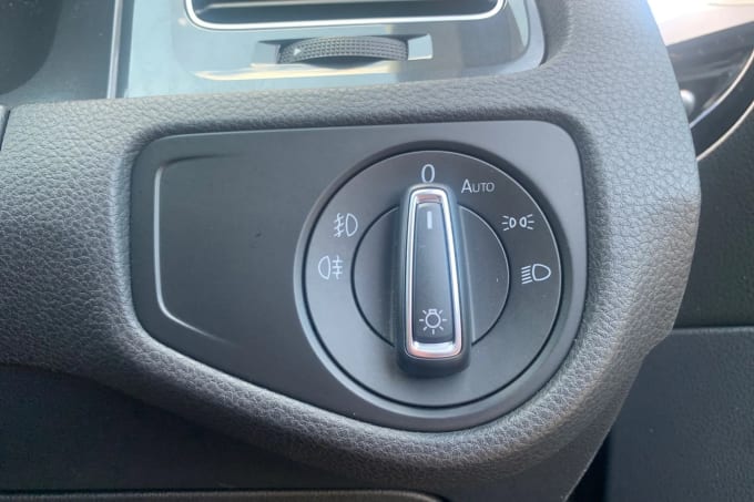 2019 Volkswagen Golf