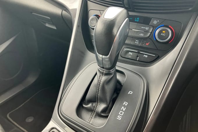 2018 Ford Kuga Vignale