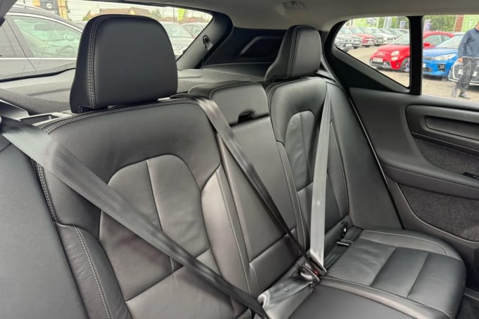 2021 Volvo Xc40