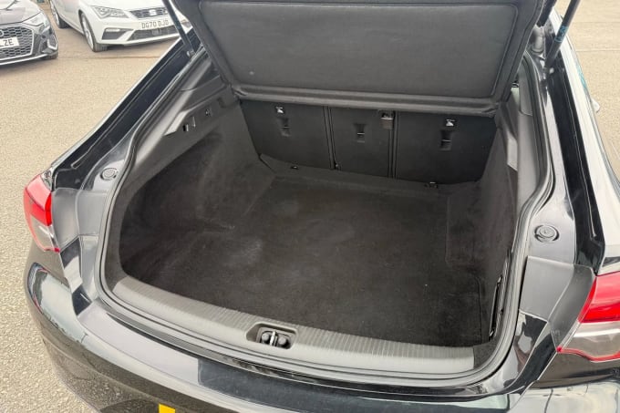 2019 Vauxhall Insignia