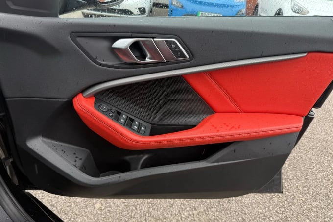 2021 BMW 1 Series