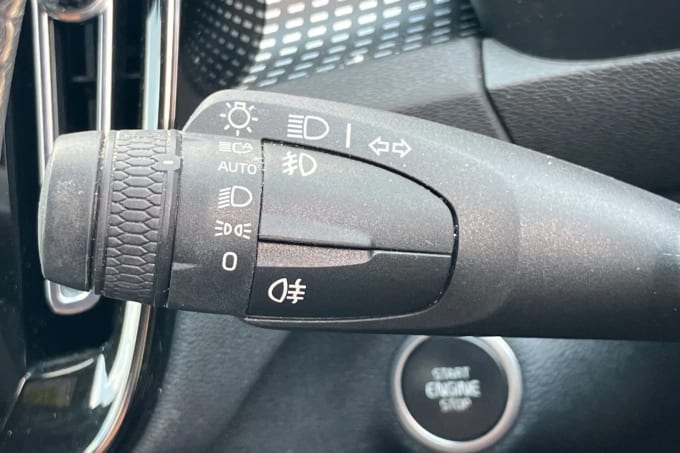 2020 Volvo Xc40