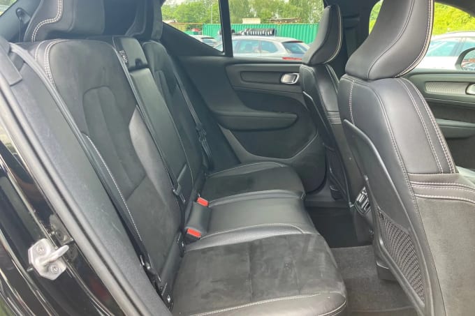 2020 Volvo Xc40