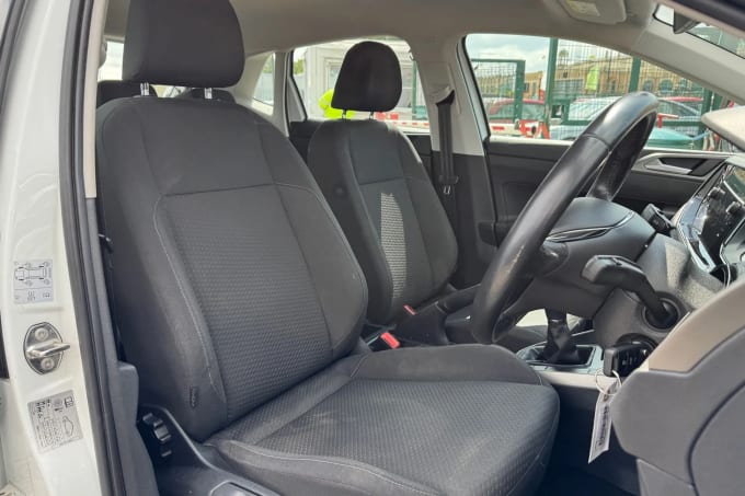 2018 Volkswagen Polo