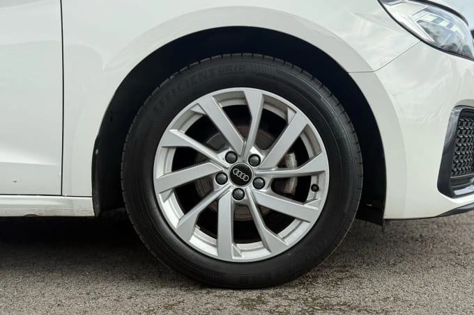 2022 Audi A1