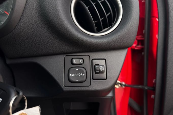 2015 Toyota Yaris
