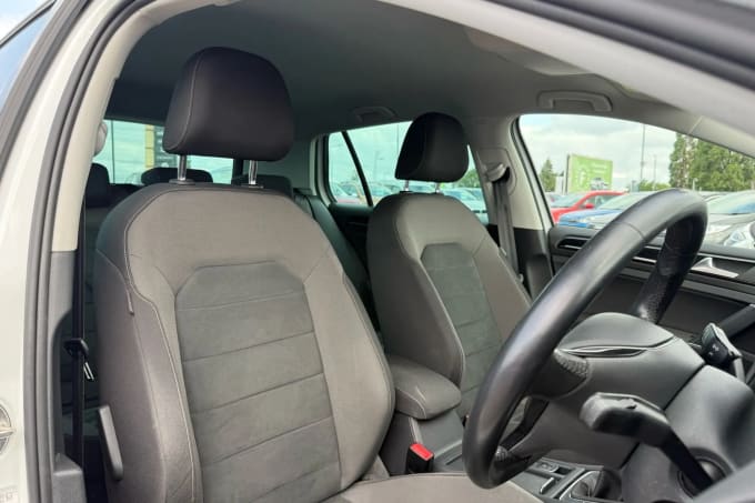 2019 Volkswagen Golf