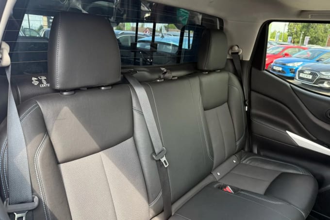 2021 Nissan Navara