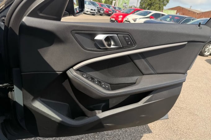 2024 BMW 1 Series