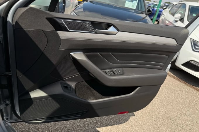 2022 Volkswagen Passat
