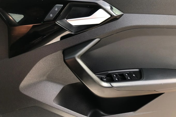 2022 Audi A1